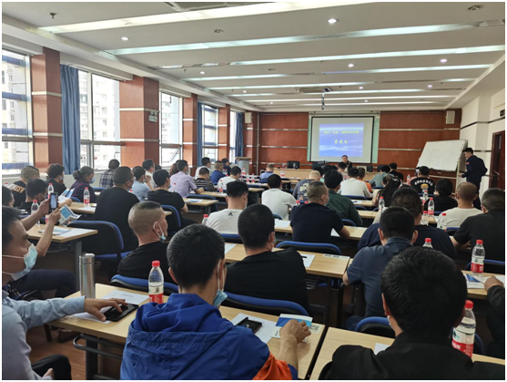紧抓安全生产弦  固牢安全隐患防线——纺织企业安全生产、消防安全知识讲座在我中心成功举办